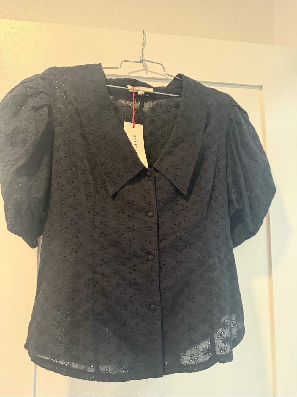 Solitaire Black Eyelet Puff-Sleeve Button-Up Blouse